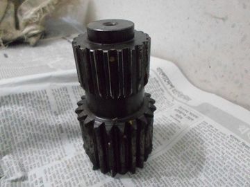 خرید Sun Gear Excavator Gears , Customized Mitsubishi Swing Gears online manufacture